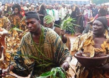 Les lieux sacrés du groupement Batchingou : quels sont-ils, où se trouvent-ils, comment les visiter ?
